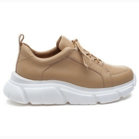 J/SLIDES NYC Women's Knockout Tan White Sneakers Leather Chunky Platform Sz 7.5M - Picture 1 of 13